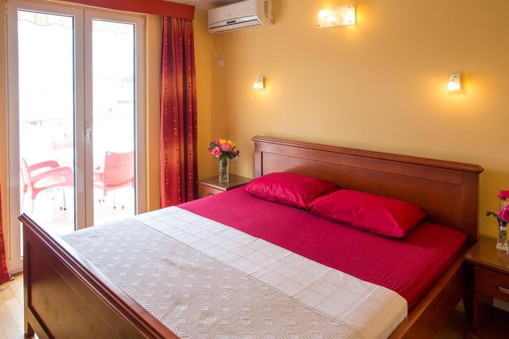 Apartmani Becici Exterior foto