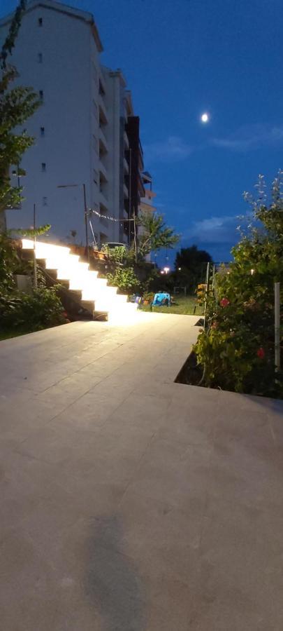 Apartmani Becici Exterior foto