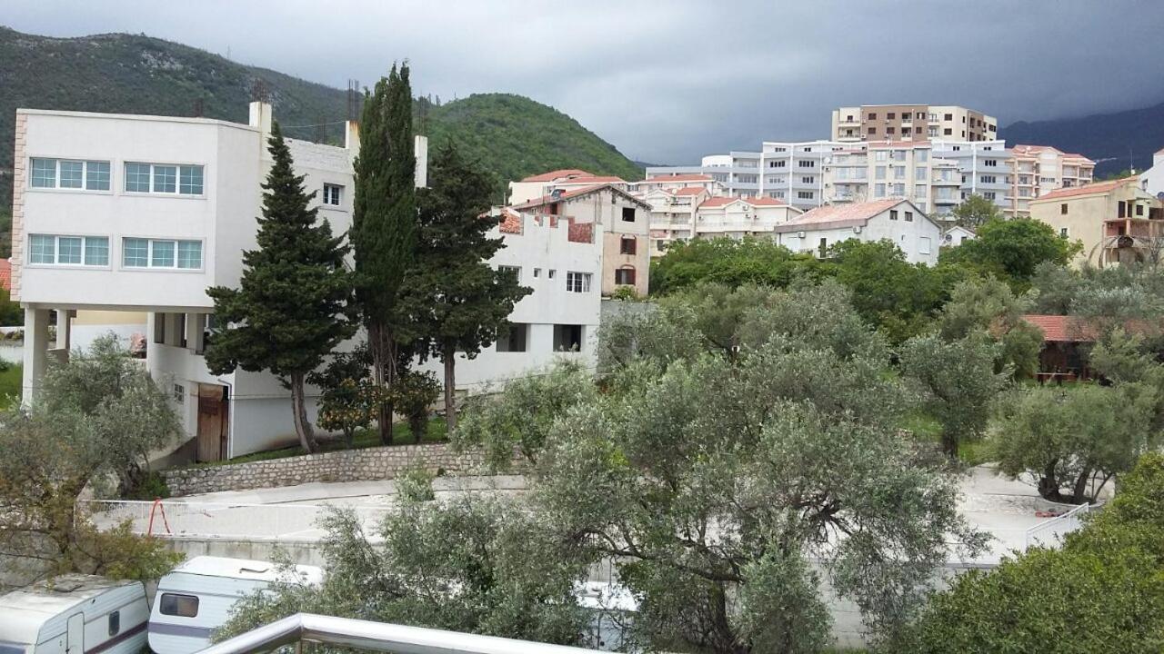 Apartmani Becici Exterior foto